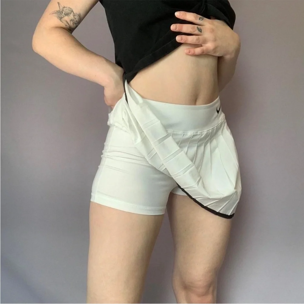 NIKE DRI FIT Pleated Tennis Skort White Black Size Large